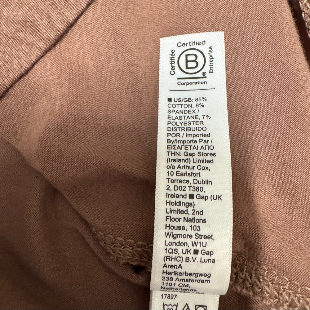 Athleta - Crew Neck Short Sleeve Tee in Taupe Brown - Picture 5 of 7